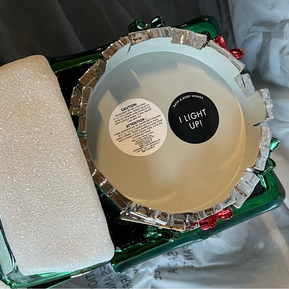 Bath & Body Works Holiday Candle Holder - Picture 8 of 9